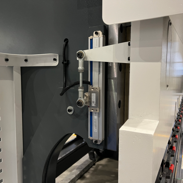 Bending machine