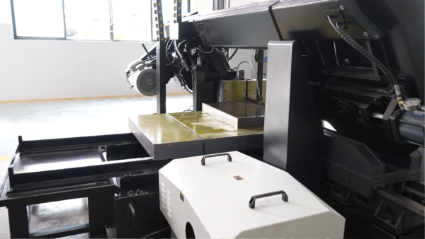 Sawing Machine